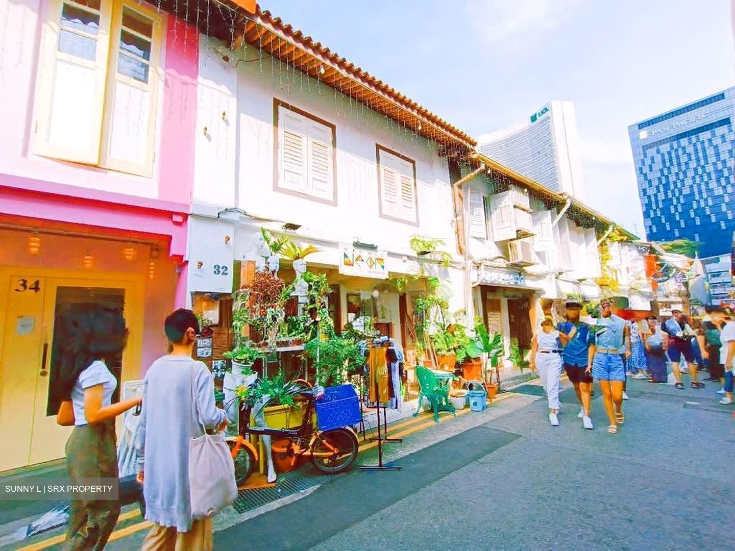 Arab Street (D7), Retail #580974511